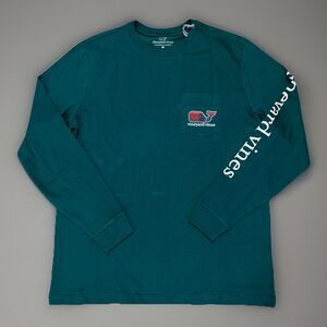 Vineyard Vines Men’s Long Sleeved Shirt Pocket 100% Cotton Size Medium